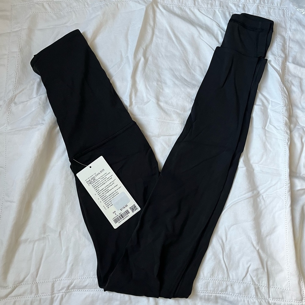 NWT Hug Your Core Super High Rise Lululemon Aligns